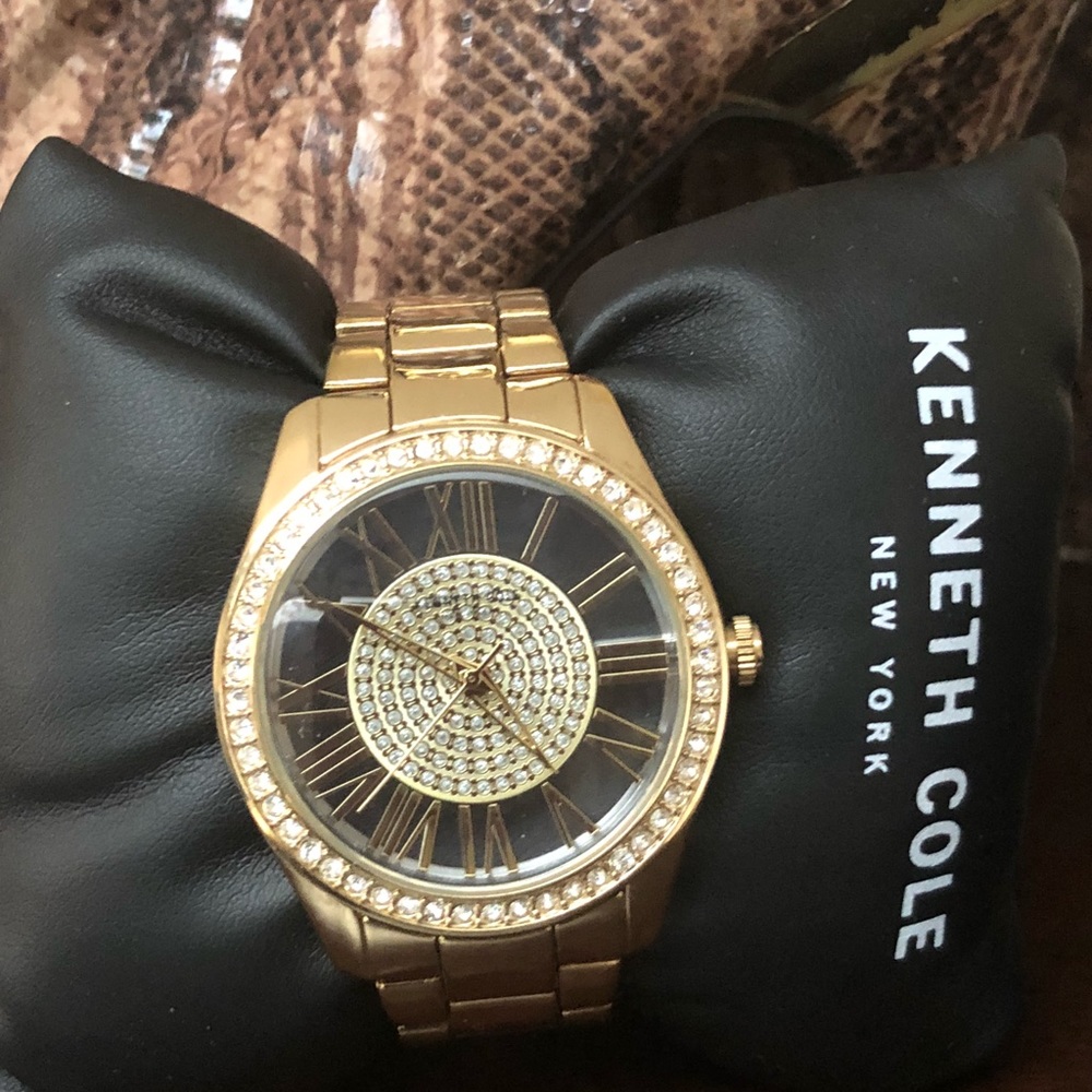 Kenneth Cole